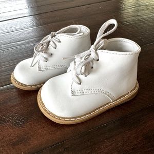 Footmates Todd Infant Walking Shoe Size 3